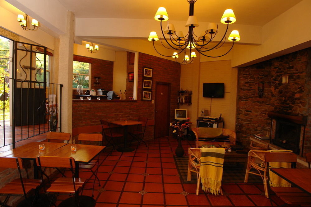 Posada Del Bosque Colonia del Sacramento Exterior photo